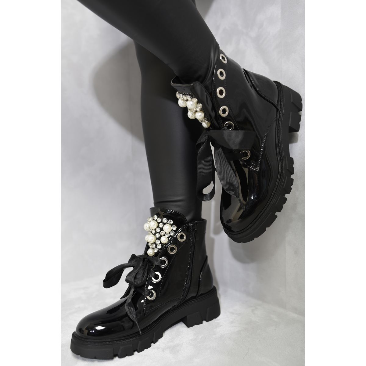 Rhinestone Lace up Round Toe Ankle Boots Go Wholesale