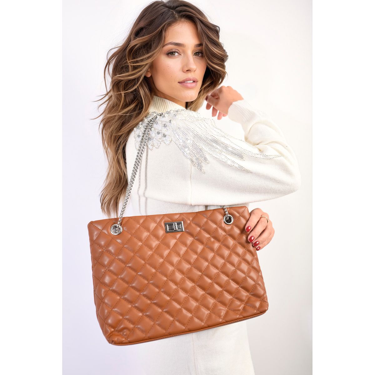 Metal chain crossbody bag hot sale