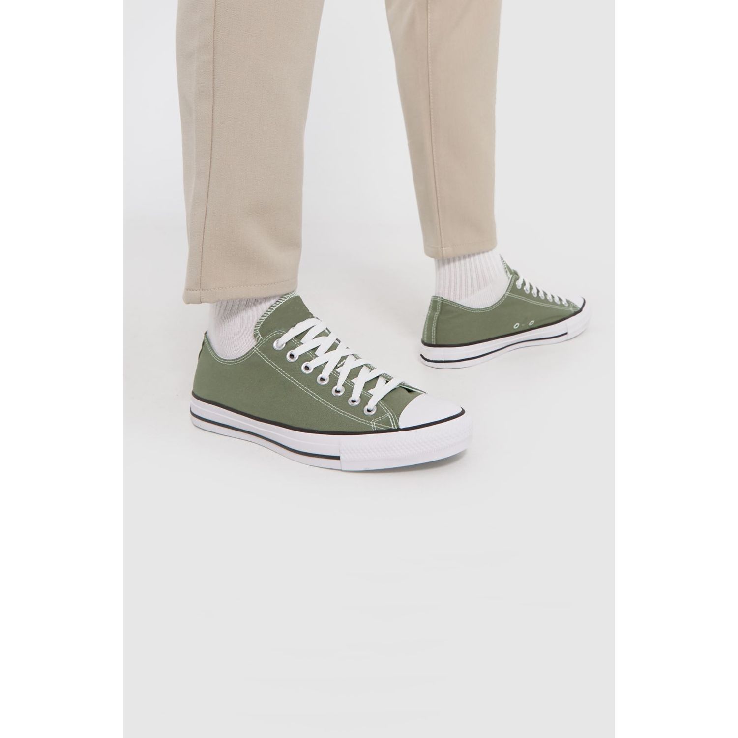 Army green cheap canvas shoes