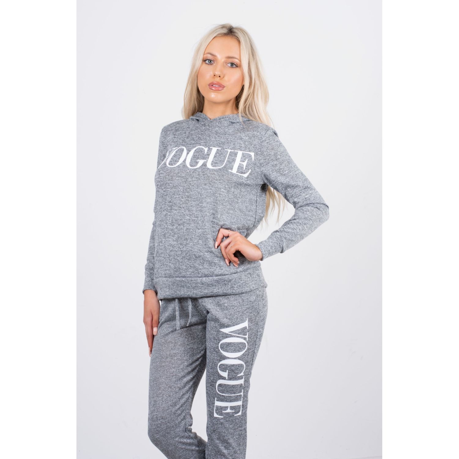 Vogue clearance tracksuit wholesale
