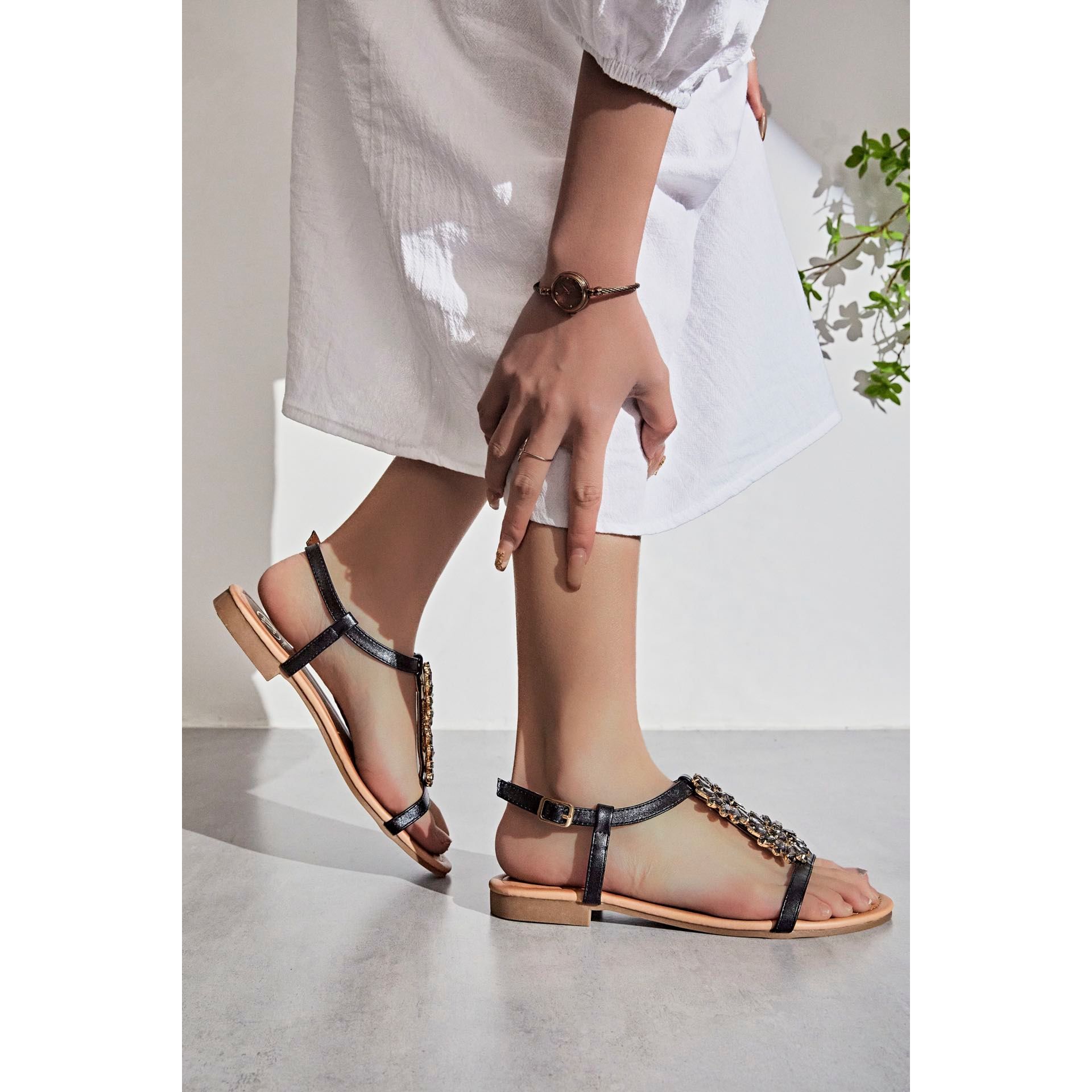 Flat sandals with back on sale