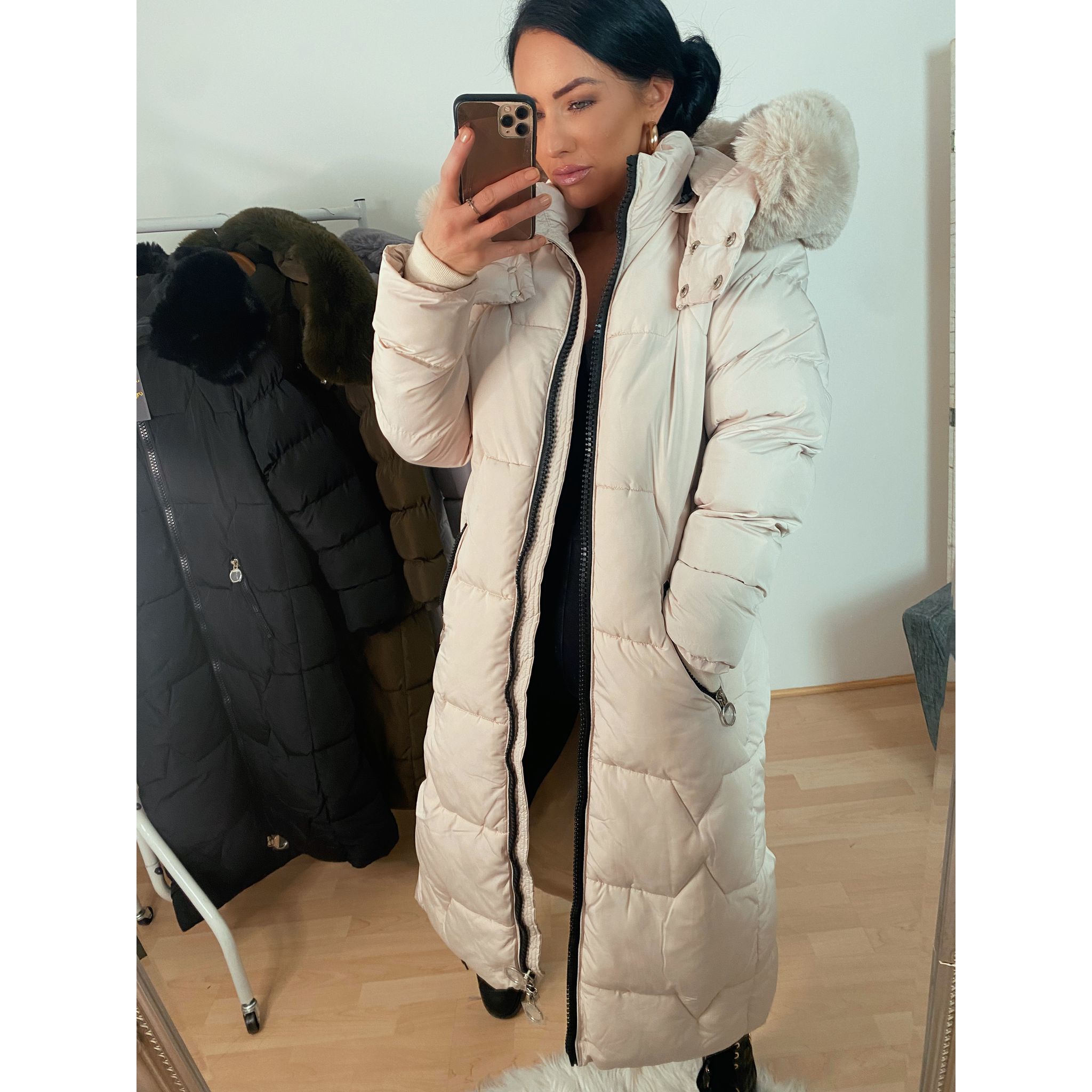 Cream padded jacket with fur hood best sale