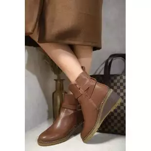 Wholesale boots uk top