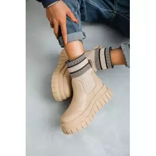 Happy feet sales boots uk