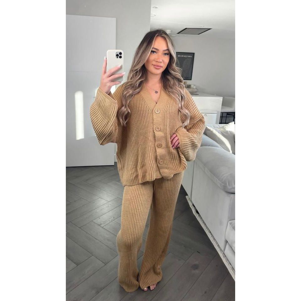 Oversized store lounge set